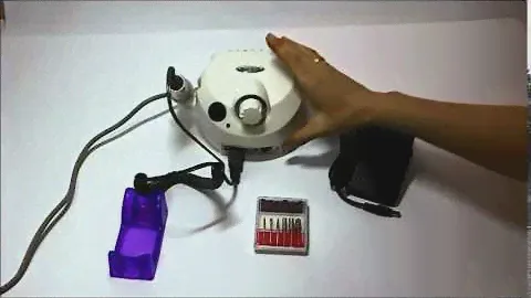 Фрезер Nail Drill (30 тыс.об/мин) для маникюра, коррекции ногтей и педикюра.